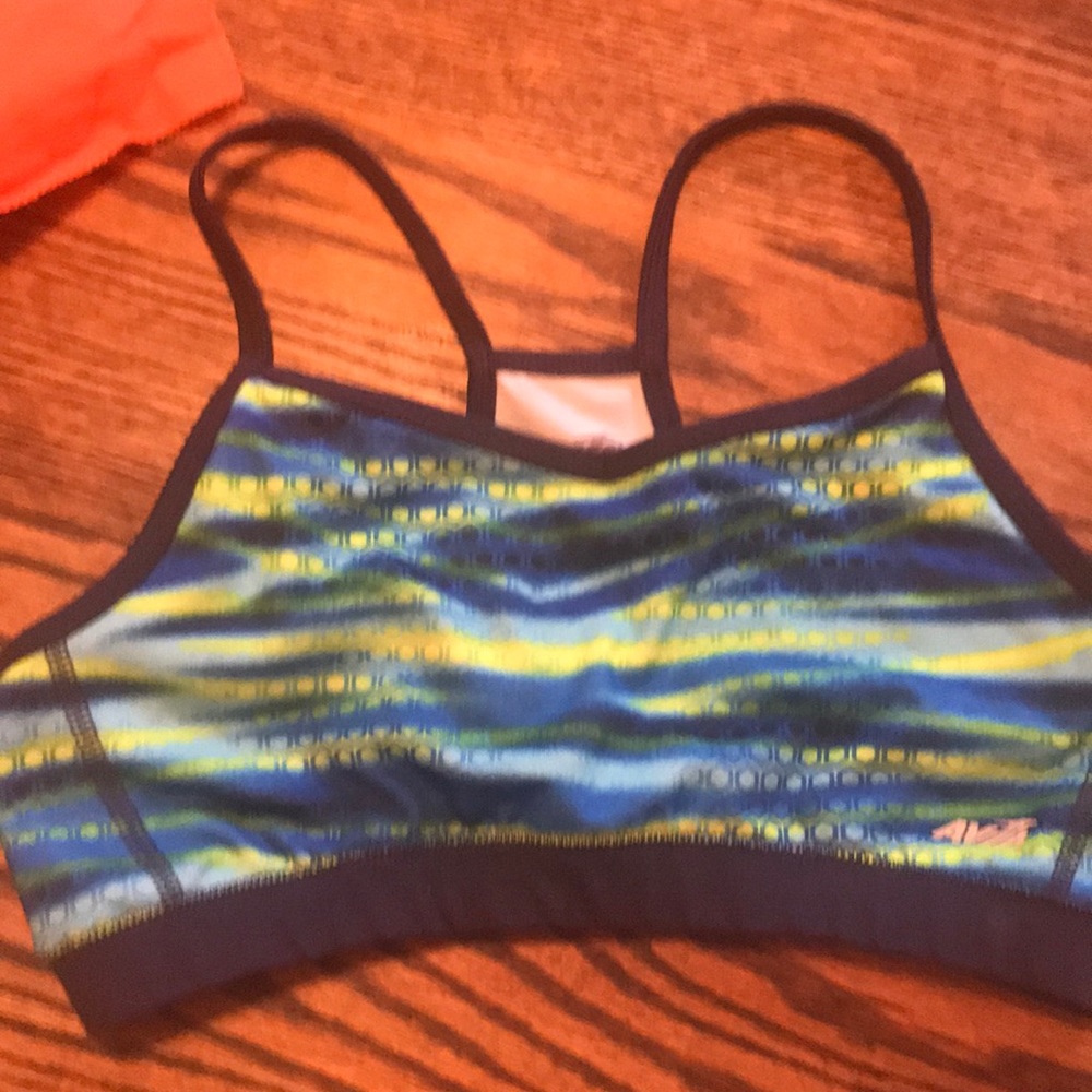 Avis Girls Sports Top C2